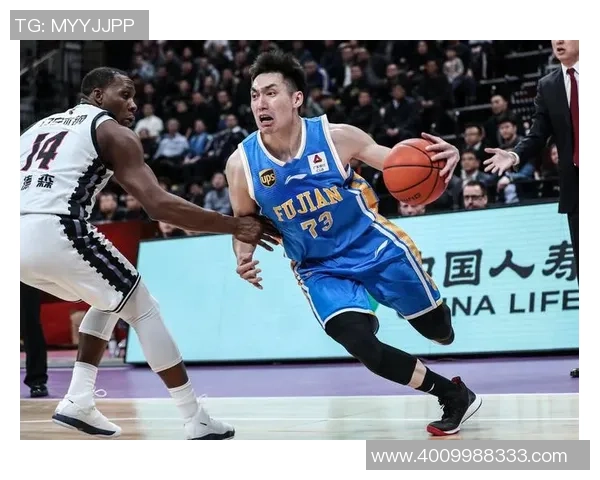 赵泰隆的篮球之路：从青涩少年到职业巨星的成长故事